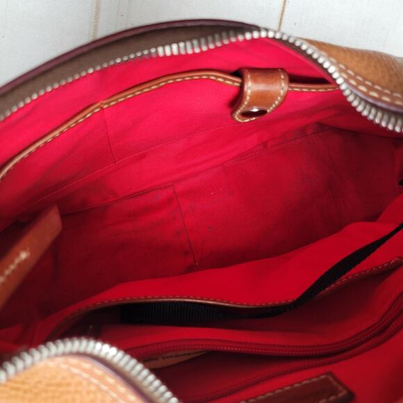 Dooney and Bourke Harrison hobo shoulder bag Brown leather crescent - Picture 4 of 10